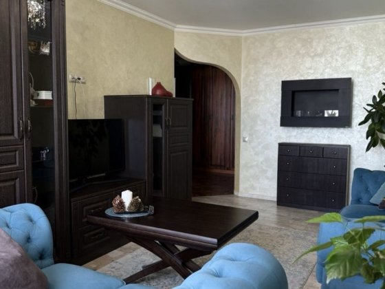 3- кімнатна в Ценрі.гот. Надія Ивано-Франковск