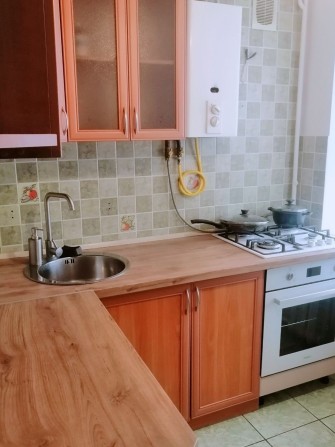 • Оренда! Тепла 2-кімн., поруч парк - фото 1