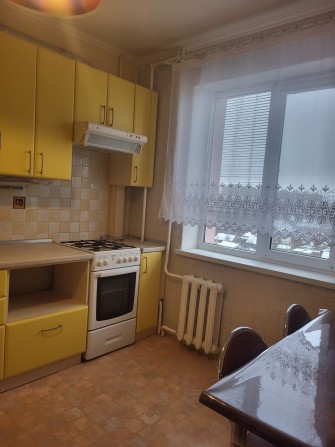 Здам 2х кімнатну вул. Харківська - фото 1
