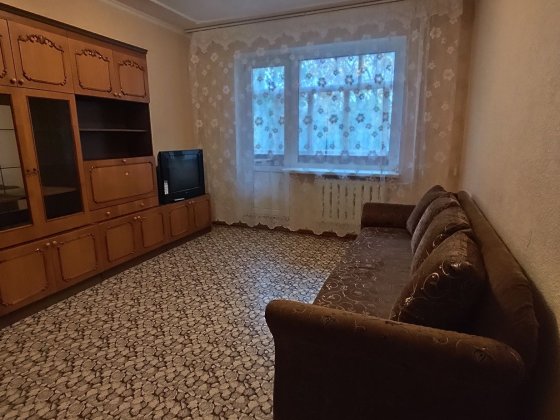 ВІЛЬНА 2-кімнатна р-н Харківська, 2/9 поверх Суми