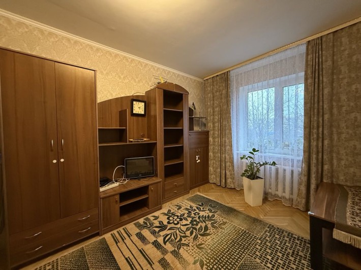 Терміново здам 2-х кімнаину квартиру р-н Автовокзалу. - фото 1