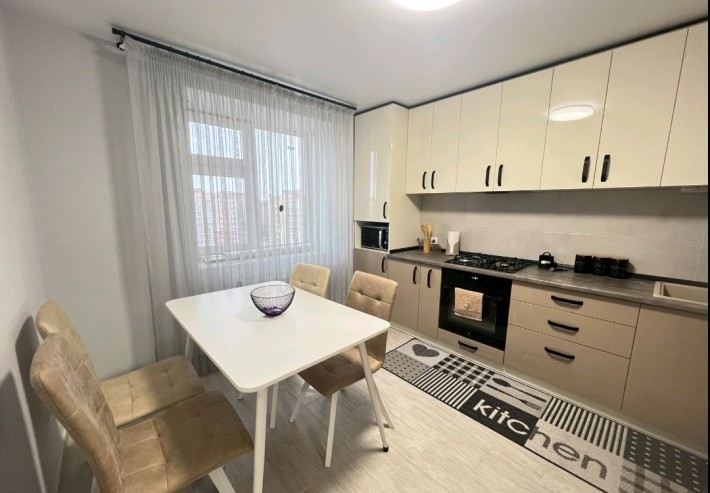 Стильна 2/х кім.на вул.Тарнавського - фото 1