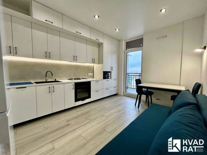 Стильна 1км квартирі в центрі ! - фото 1