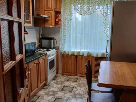 Здаю 3к квартиру з меблями та технікою в центрі м.Суми Сумы