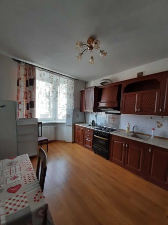 оренда 3 кімн. квартири близько Центру - фото 1