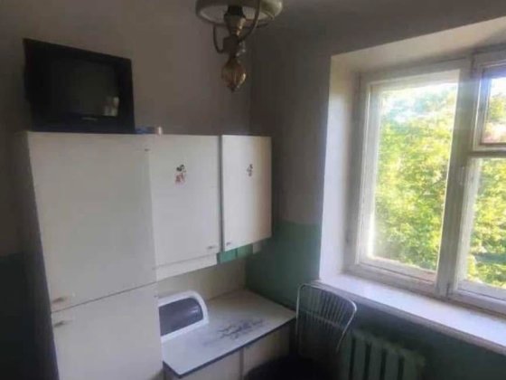 Небесної сотні 120 поряд зупинка Полтава