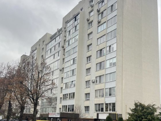 Оренда 2 кімн. квартири на вул. Кл. Савури Рівне