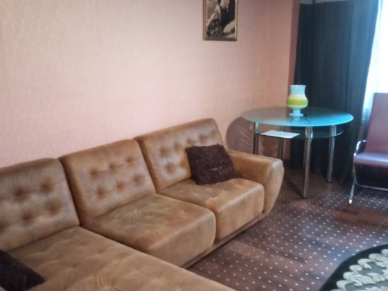 Тепла двокімнатна квартира на Подолі Полтава