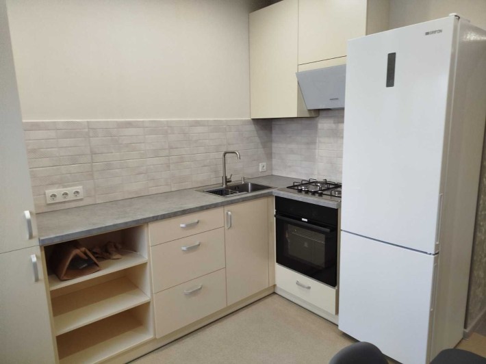 Здам в оренду квартиру у новобудові на Пелюстковому - фото 1