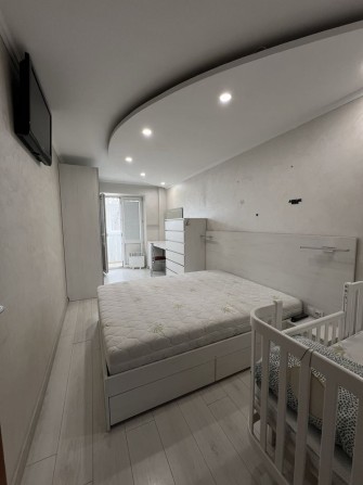 Оренда трикімнатної квартири! Район Чайки!! - фото 1