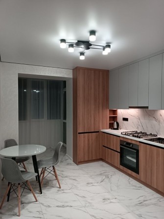 Перша оренда 1км квартири - фото 1