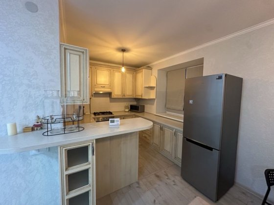 Оренда 2 кім. квартири, вул. Кривоноса / Ленкавського. Озеро Івано-Франківськ