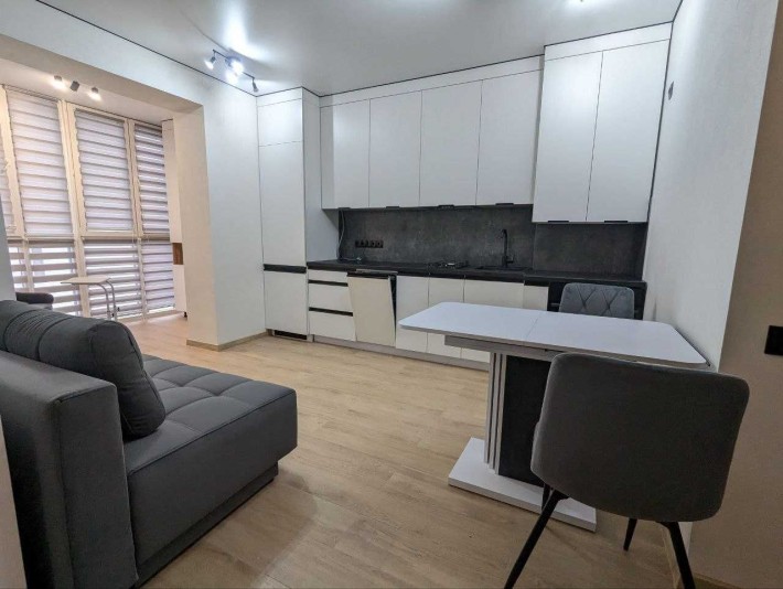 Оренда 1к квартира О. Теліги. Новобудова - фото 1