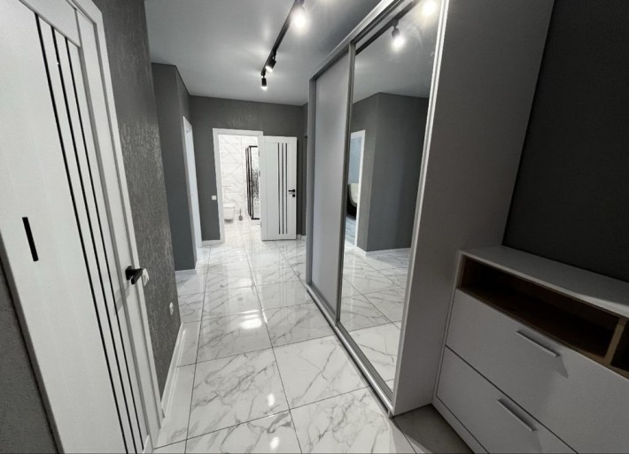 Оренда 2-кімнатної квартири .Велес. - фото 1