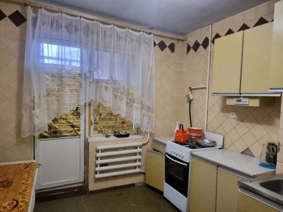 Оренда двокімнатної квартири на Таврійському . Другий поверх . Херсон