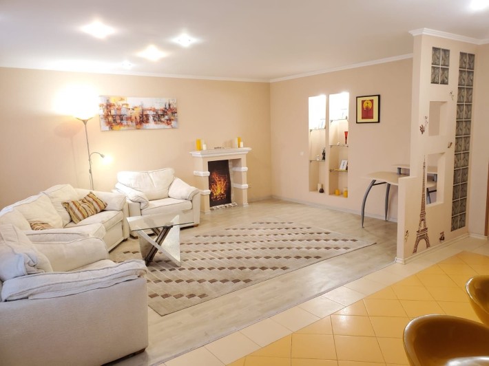 Сдам двухкомнатную квартиру в районе европорта - фото 1