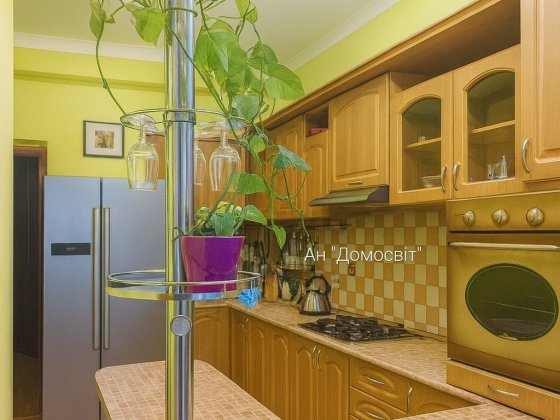 ОРЕНДА 2-кім. квартири, ЦЕНТР, Соборна, Автономка !!! Ровно