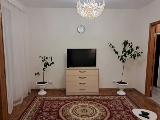 Здам в оренду 3 кімнатну квартиру в центрі міста без посередників Рівне