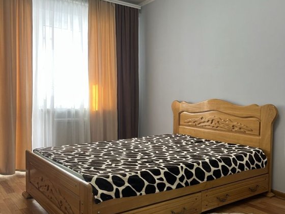 1-кімн. Проспект Незалежності - Формаркет - Ремонт Черновцы