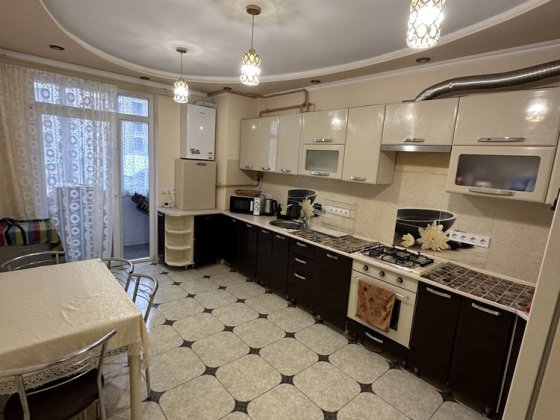 Здається класна  2 кім новобудова Руська р-н Меблі Майя. Черновцы