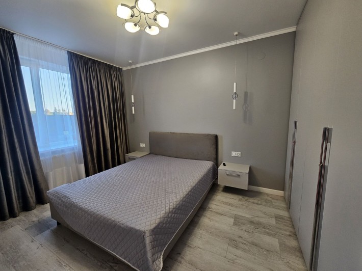 Здається 1.5 кімнатна на набережній - фото 1