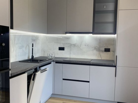 Оренда стильної копактноі двокімнатноі квартири в центральній частині Ужгород