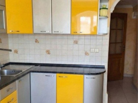 Оренда 1 кімнатної, ГЕРОЇВ МАЙДАНУ (ТЦ МАЙДАН), МЕБЛІ, техніка, лоджия Черновцы