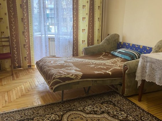 Здам 1 кімнатну в центрі Ужгород