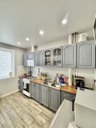 2-кімн. в р-ні просп. Лушпи з ремонтом, меблями і техінкою - фото 1