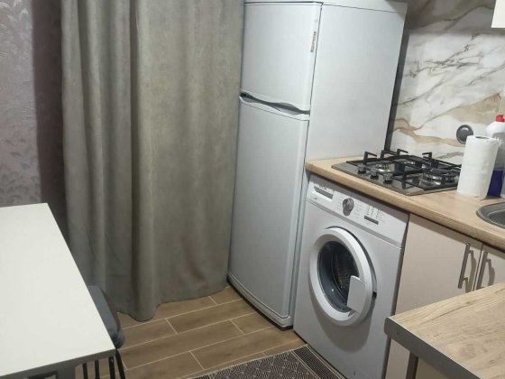 Здається 2-ох кімнатна квартира на Небесної Сотні. Від власника. Чернівці