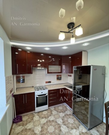 2-К Подол, Новый дом - фото 1