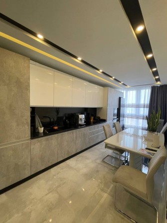 Здається шикарна 2 кім новобудова Руська р-н меблі Майя! - фото 1