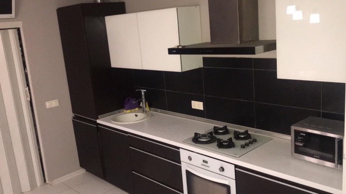 Однокімнатна квартира ЖК «вишневий сад» - фото 1