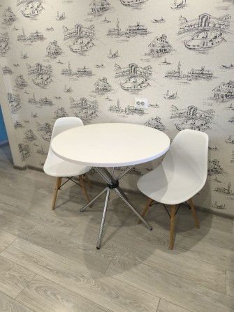 Зуп. Меблевий магазин, 1-кімн. квартира в новому будинку. - фото 1