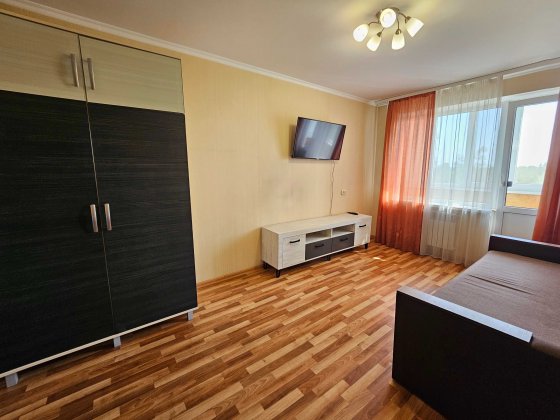 Повністю укомплектована та доглянута квартира, ПЗР-Літак Черкаси