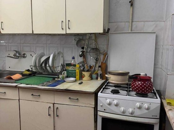 Здам 3-х кімнатну квартиру на Комарово б.40,чешка,70 м.кв. Чернівці