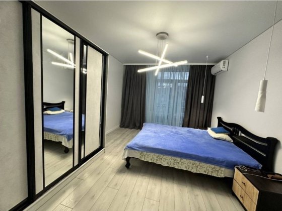 Оренда півтррашки , центр , ЖК Мала Прага Ужгород