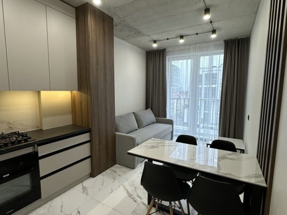 Здається вперше 1 кімнатна квартира новобудова  в новому районі Ужгород