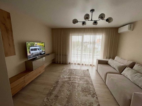 Здається в оренду двокімнатна квартира, вул. Коритнянська Код: 38408 Ужгород