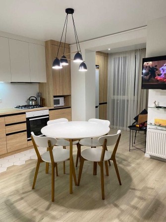 Оренда квартири-студії 41m². Центр міста. - фото 1