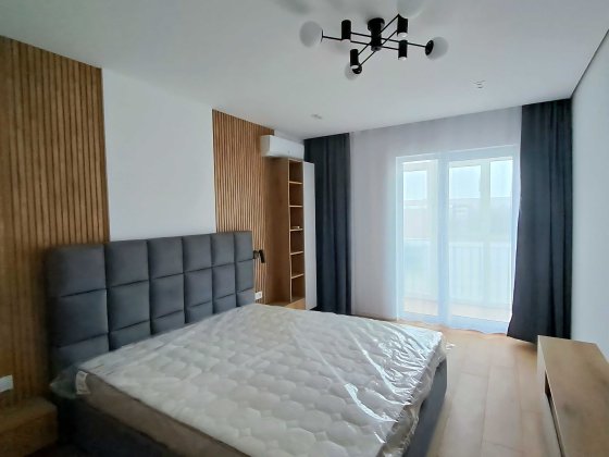 Здається в оренду 2-кімнатна квартира- студія Черновцы