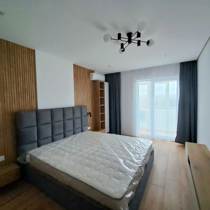 Здається в оренду 2-кімнатна квартира- студія - фото 1