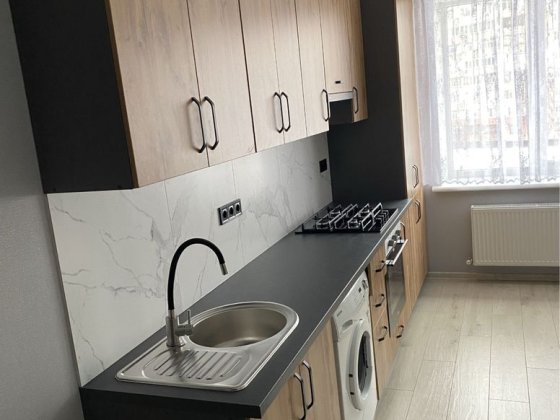 Левада. Здається 1-кімнатна квартира Полтава