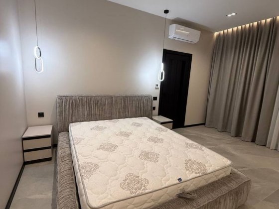 СВІТЛОзавжди!ДИЗАЙНЕРСЬКА1-кімVIPДзержика(роша КЛУБ)(7хв до ТЦ МАЙДАН) Чернівці