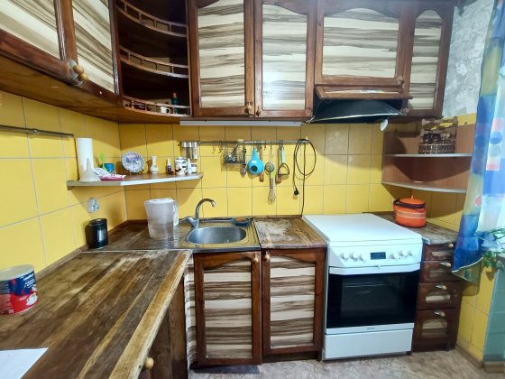 Двокімнатна. Р-н Лук'яненко. Голлівуд. Чернигов