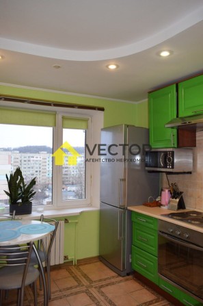 Оренда просторої 3 кім квартири з технікою та меблями - фото 1