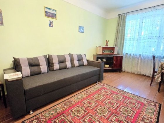 Здам 2х кімнатну, ПРОСПЕКТ НЕЗАЛЕЖНОСТІ (СПОРТТОВАРИ), меблі і техніка Чернівці