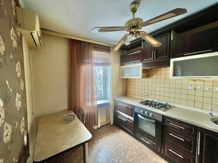 2-х кімн. Г. Чорнобиля. Меблі. Техніка.Можна з тваринкою - фото 1