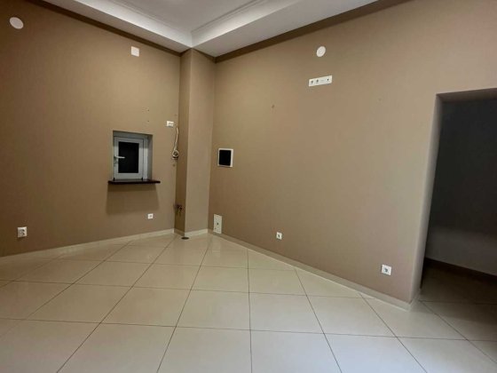 нерухомість центр міста  від власника Ужгород