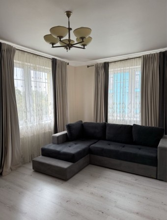 Оренда двокімнатної біля парку - фото 1